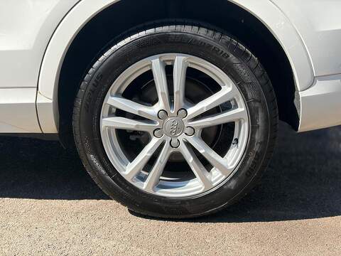 Audi Q3 2.0 TDI S line quattro Euro 6 (s/s) 5dr (Nav) - U248