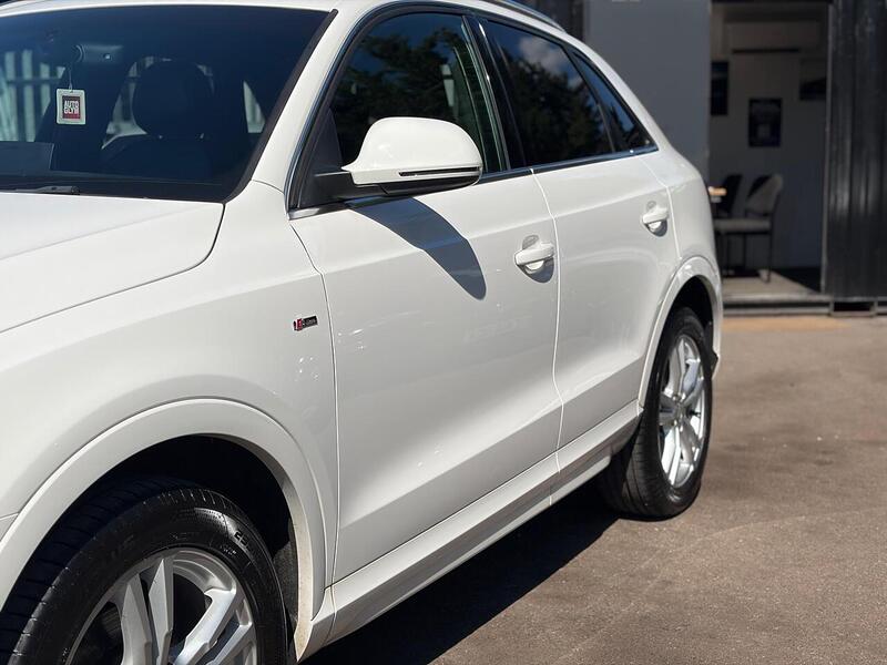Audi Q3 2.0 TDI S line quattro Euro 6 (s/s) 5dr (Nav) - U248