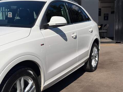 Audi Q3 2.0 TDI S line quattro Euro 6 (s/s) 5dr (Nav) - U248