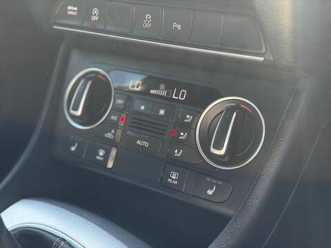 Audi Q3 2.0 TDI S line quattro Euro 6 (s/s) 5dr (Nav) - U248
