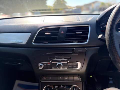Audi Q3 2.0 TDI S line quattro Euro 6 (s/s) 5dr (Nav) - U248