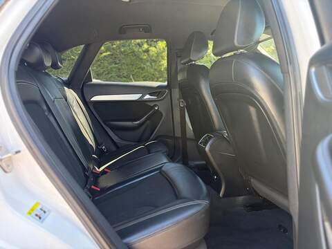 Audi Q3 2.0 TDI S line quattro Euro 6 (s/s) 5dr (Nav) - U248