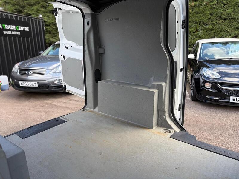 Peugeot Expert 1.5 BlueHDi 1000 Professional Compact Panel Van SWB Euro 6 (s/s) 6dr - U260
