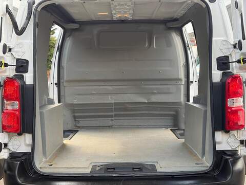 Peugeot Expert 1.5 BlueHDi 1000 Professional Compact Panel Van SWB Euro 6 (s/s) 6dr - U260