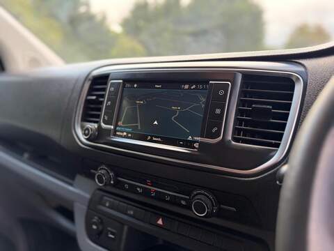 Peugeot Expert 1.5 BlueHDi 1000 Professional Compact Panel Van SWB Euro 6 (s/s) 6dr - U260