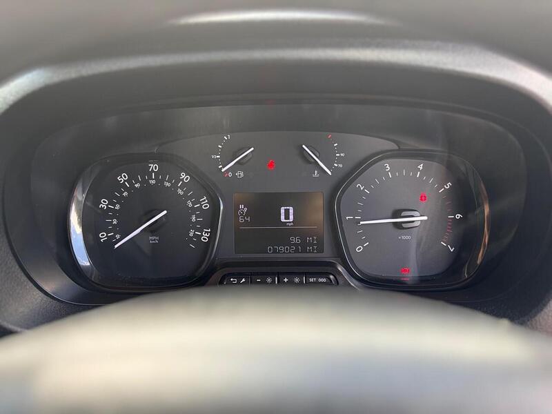 Peugeot Expert 1.5 BlueHDi 1000 Professional Compact Panel Van SWB Euro 6 (s/s) 6dr - U260