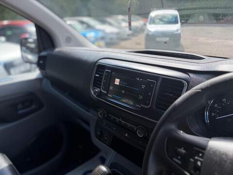 Peugeot Expert 1.5 BlueHDi 1000 Professional Compact Panel Van SWB Euro 6 (s/s) 6dr - U260