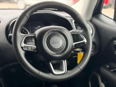 Jeep Renegade 1.6 E-TorQ Sport Euro 6 (s/s) 5dr - U271