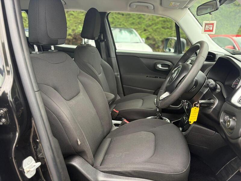 Jeep Renegade 1.6 E-TorQ Sport Euro 6 (s/s) 5dr - U271