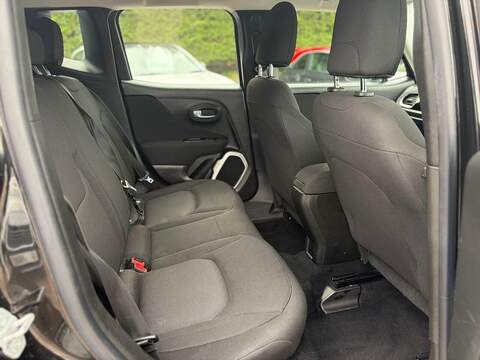 Jeep Renegade 1.6 E-TorQ Sport Euro 6 (s/s) 5dr - U271