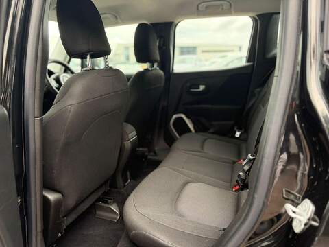 Jeep Renegade 1.6 E-TorQ Sport Euro 6 (s/s) 5dr - U271