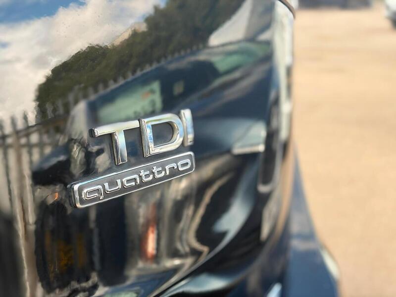 Audi Q5 2.0 TDI S line Plus S Tronic quattro Euro 5 (s/s) 5dr - U273