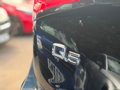 Audi Q5 2.0 TDI S line Plus S Tronic quattro Euro 5 (s/s) 5dr - U273
