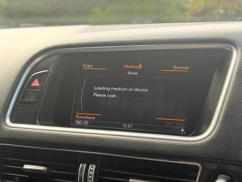 Audi Q5 2.0 TDI S line Plus S Tronic quattro Euro 5 (s/s) 5dr - U273