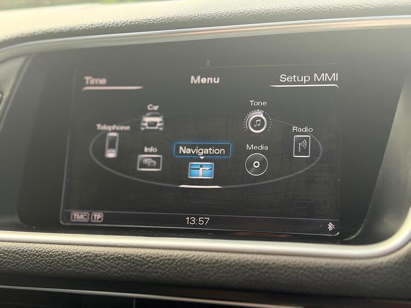 Audi Q5 2.0 TDI S line Plus S Tronic quattro Euro 5 (s/s) 5dr - U273