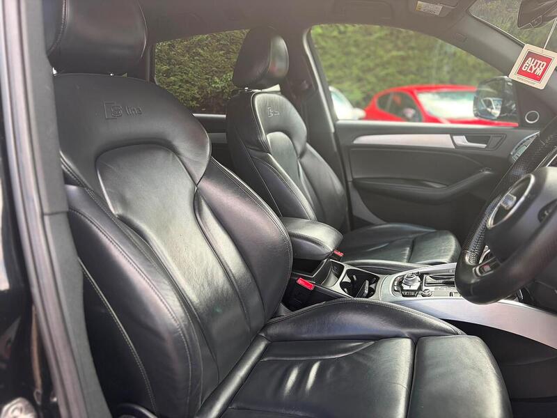 Audi Q5 2.0 TDI S line Plus S Tronic quattro Euro 5 (s/s) 5dr - U273