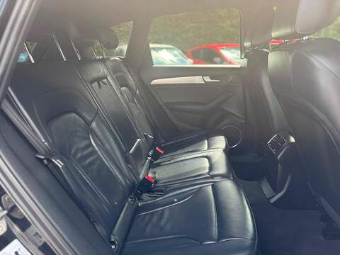 Audi Q5 2.0 TDI S line Plus S Tronic quattro Euro 5 (s/s) 5dr - U273