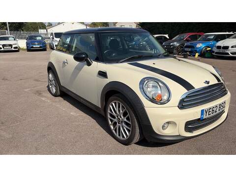MINI Hatch ADAM S Hatchback 1 Manual Petrol