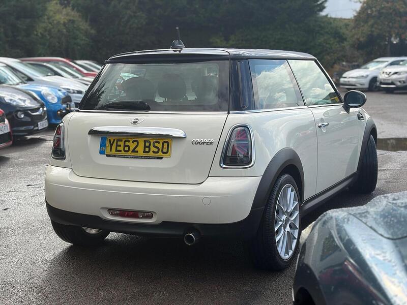 MINI Hatch 1.6 Cooper Euro 5 (s/s) 3dr - U275