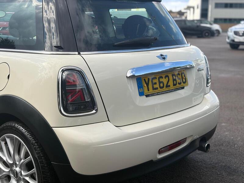 MINI Hatch 1.6 Cooper Euro 5 (s/s) 3dr - U275