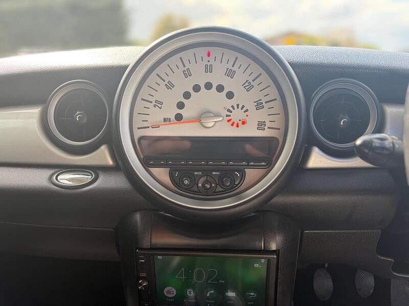 MINI Hatch 1.6 Cooper Euro 5 (s/s) 3dr - U275