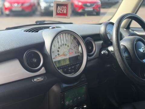MINI Hatch 1.6 Cooper Euro 5 (s/s) 3dr - U275
