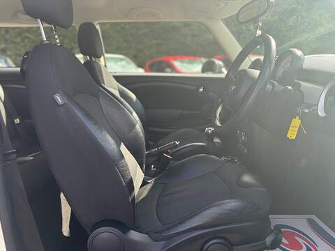 MINI Hatch 1.6 Cooper Euro 5 (s/s) 3dr - U275