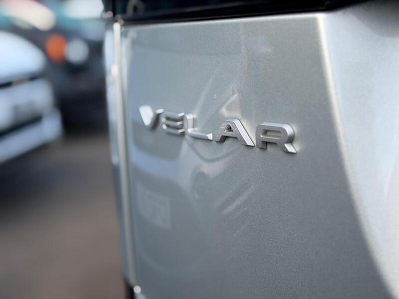 Land Rover Range Rover Velar 2.0 D240 SE Auto 4WD Euro 6 (s/s) 5dr - U277