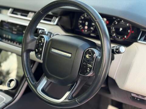 Land Rover Range Rover Velar 2.0 D240 SE Auto 4WD Euro 6 (s/s) 5dr - U277