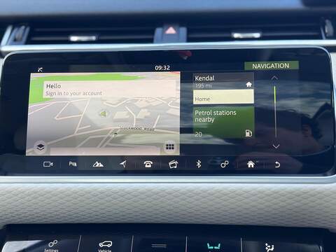 Land Rover Range Rover Velar 2.0 D240 SE Auto 4WD Euro 6 (s/s) 5dr - U277