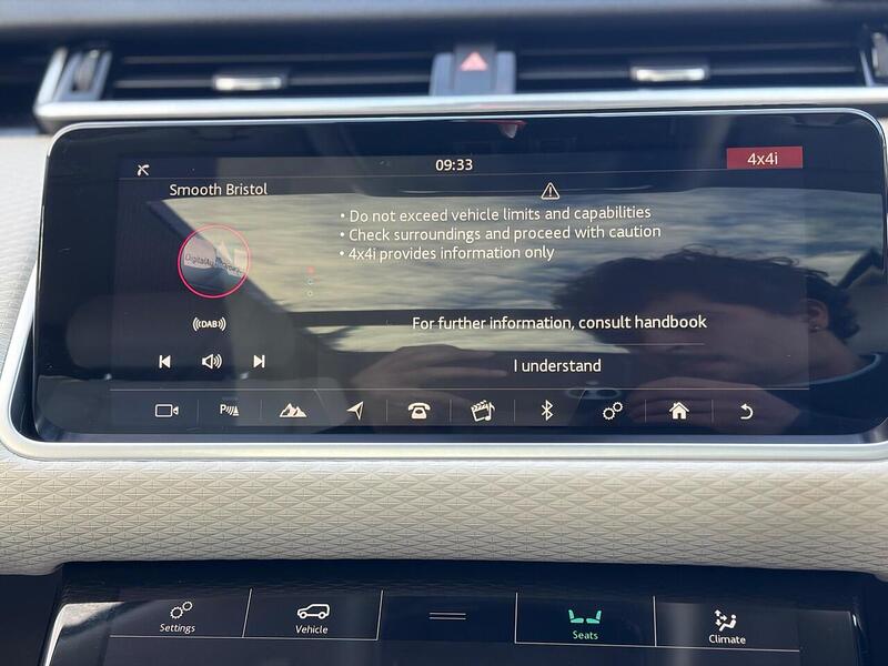 Land Rover Range Rover Velar 2.0 D240 SE Auto 4WD Euro 6 (s/s) 5dr - U277
