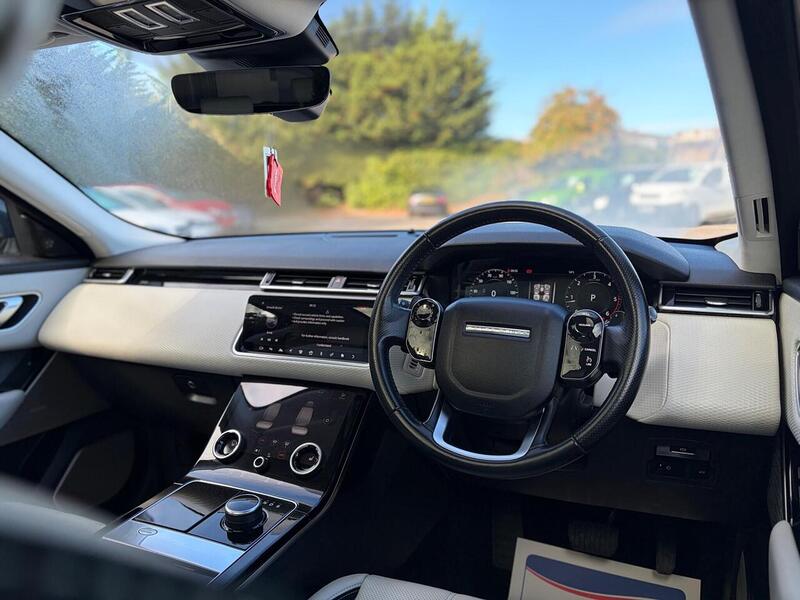 Land Rover Range Rover Velar 2.0 D240 SE Auto 4WD Euro 6 (s/s) 5dr - U277