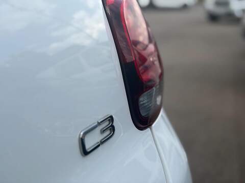 Citroen C3 1.2 PureTech Feel Euro 6 5dr - U279