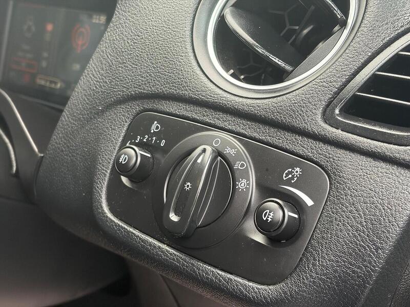 Ford S-Max 2.0 TDCi Titanium Powershift Euro 5 5dr - U280