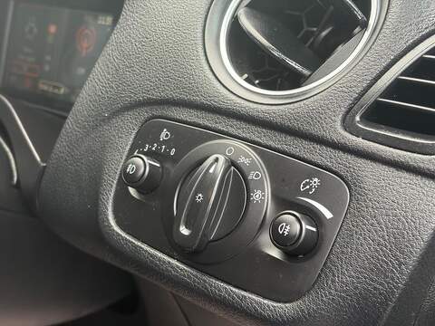 Ford S-Max 2.0 TDCi Titanium Powershift Euro 5 5dr - U280