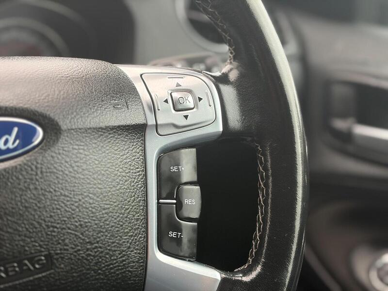 Ford S-Max 2.0 TDCi Titanium Powershift Euro 5 5dr - U280
