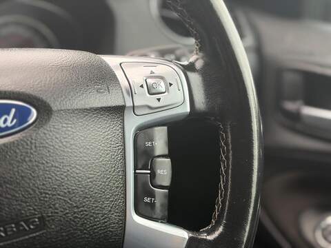 Ford S-Max 2.0 TDCi Titanium Powershift Euro 5 5dr - U280