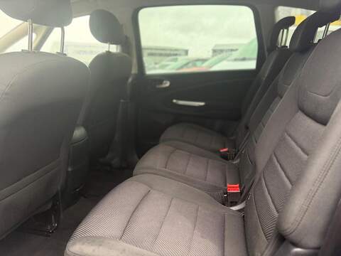 Ford S-Max 2.0 TDCi Titanium Powershift Euro 5 5dr - U280