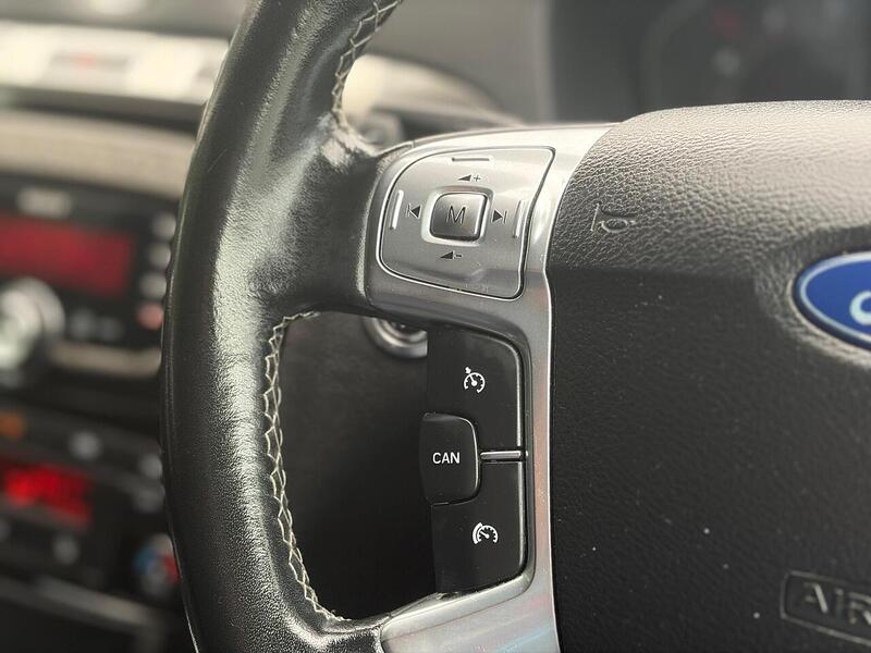 Ford S-Max 2.0 TDCi Titanium Powershift Euro 5 5dr - U280