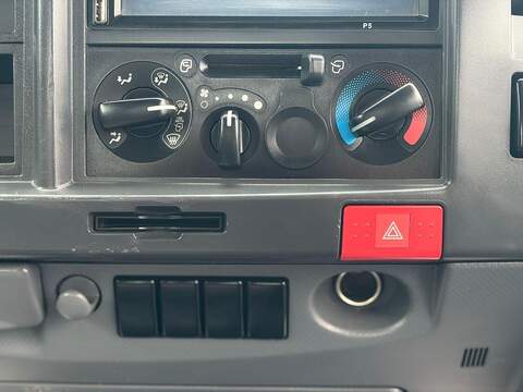 Isuzu Grafter Grafter Tipper 2 Manual Diesel - U282