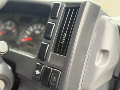 Isuzu Grafter Grafter Tipper 2 Manual Diesel - U282