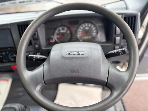 Isuzu Grafter Grafter Tipper 2 Manual Diesel - U282