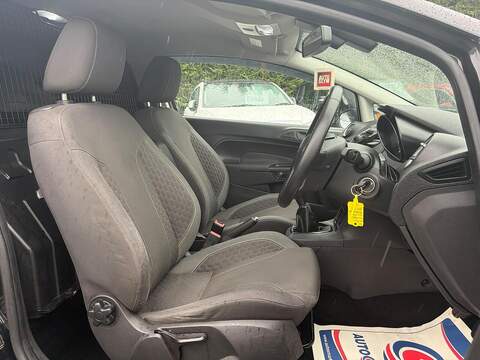 Ford Fiesta Van 1.6 TDCi Sport Panel Van 3dr - U283