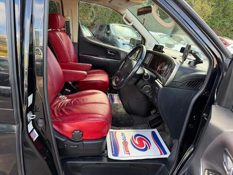 Nissan Elgrand Elgrand - U29