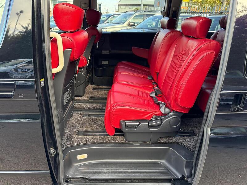 Nissan Elgrand Elgrand - U29