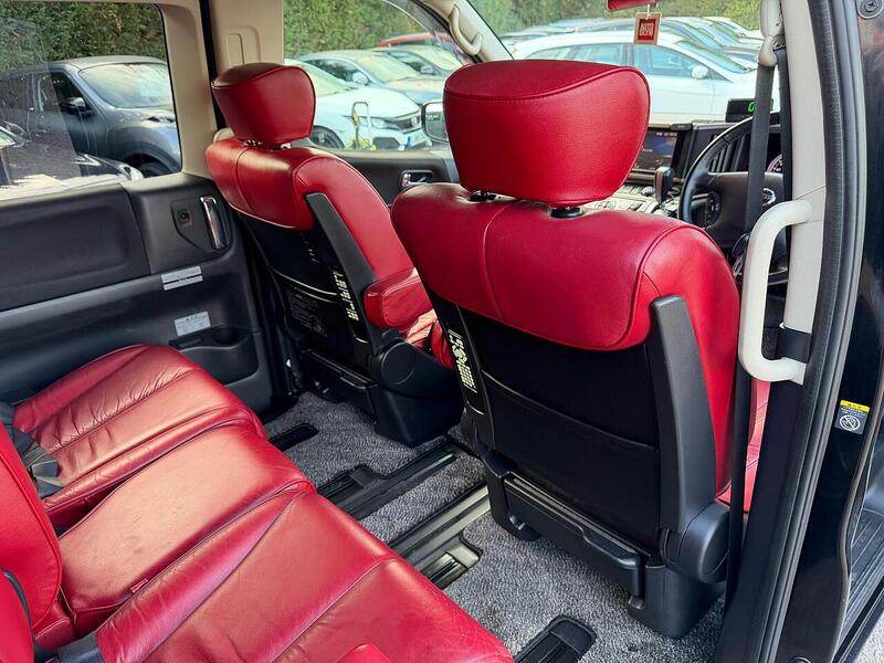 Nissan Elgrand Elgrand - U29