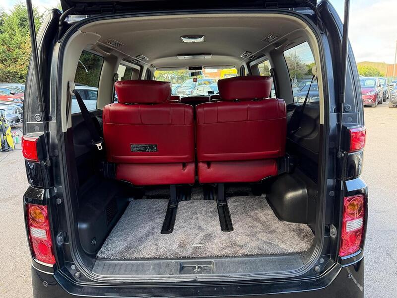 Nissan Elgrand Elgrand - U29