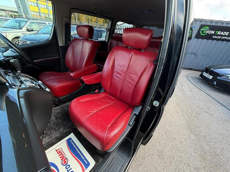 Nissan Elgrand Elgrand - U29