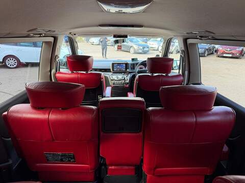 Nissan Elgrand Elgrand - U29