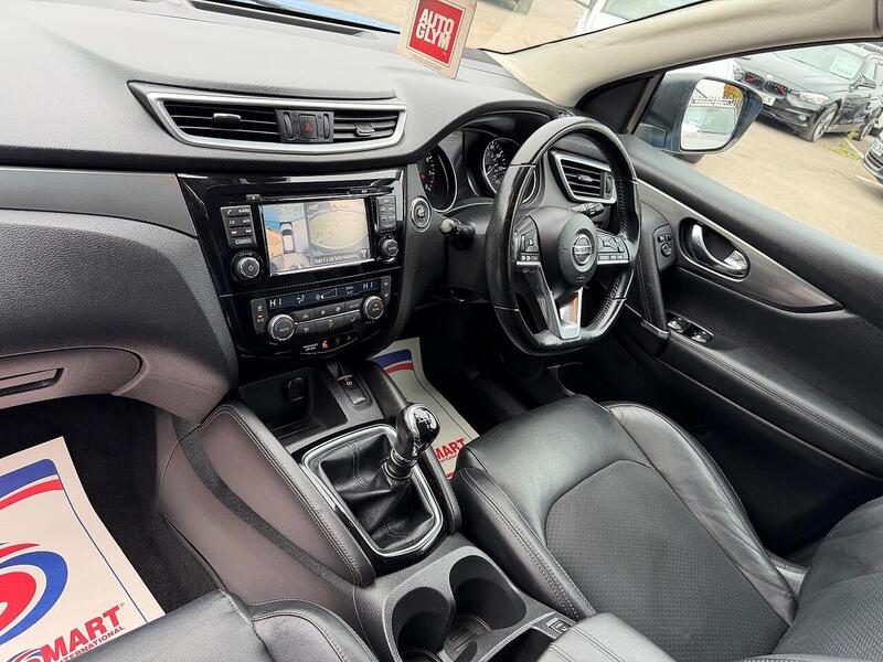 Nissan Qashqai Qashqai 1.6 DIG-T N-Connecta Euro 6 (s/s) 5dr - U32